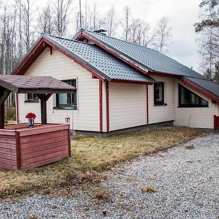 Cottage Kesaeranta Kumia エクステリア 写真