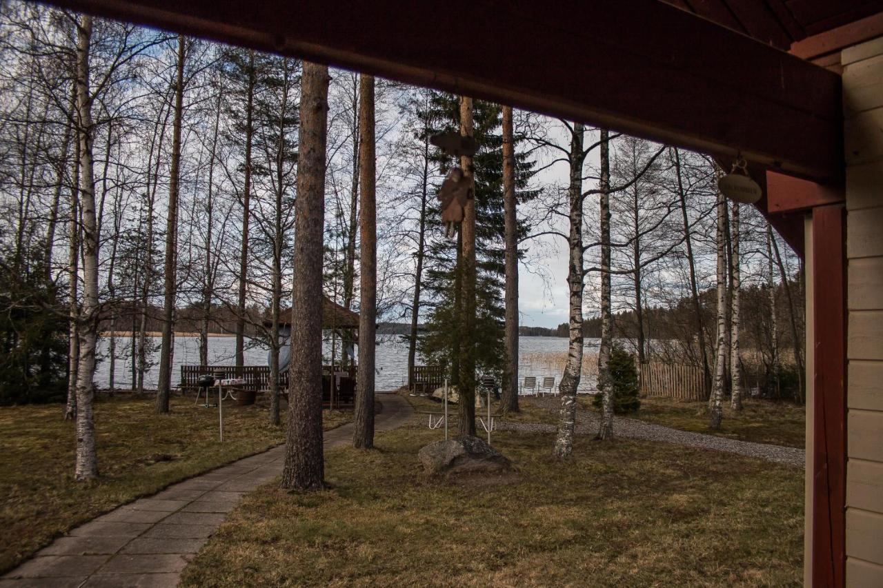 Cottage Kesaeranta Kumia エクステリア 写真