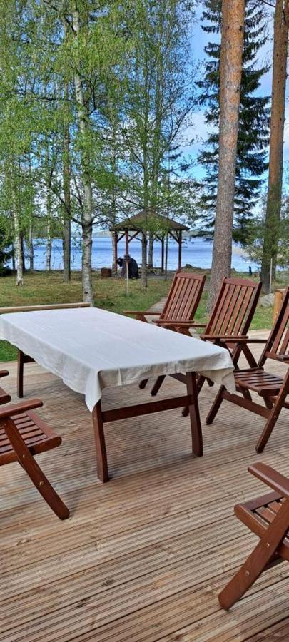 Cottage Kesaeranta Kumia エクステリア 写真